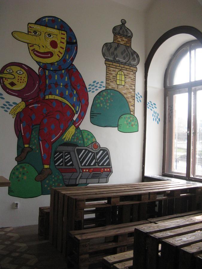 Hostel Ibex Praga Esterno foto